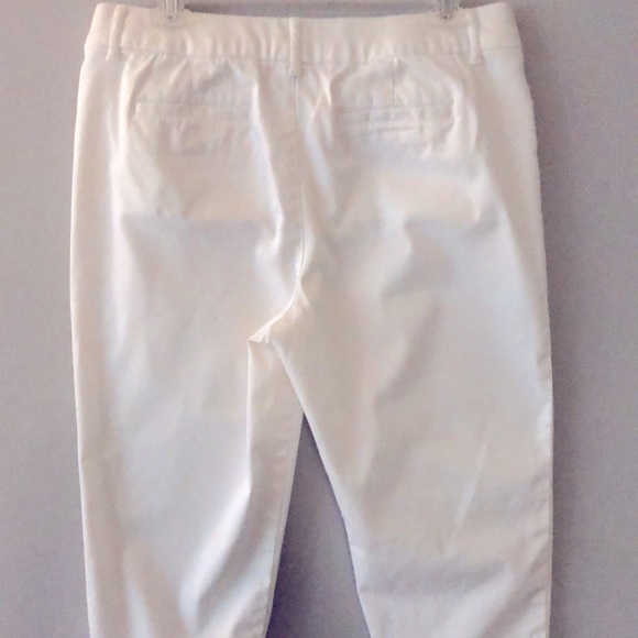 St.John’s Bay Crop Pants Capris White SZ 10 - Picture 3 of 7